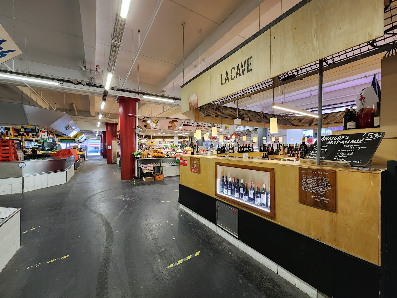 Marché couvert des capucins Bordeaux